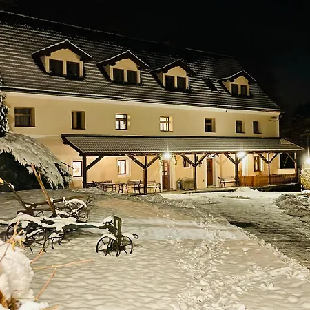 Krusne Hory Erzgebirge Wellness Dvur Stran Apartment Karlovy Vary